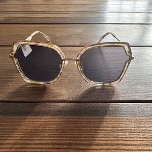 Diff Eyewear Floral Frame Sunglasses